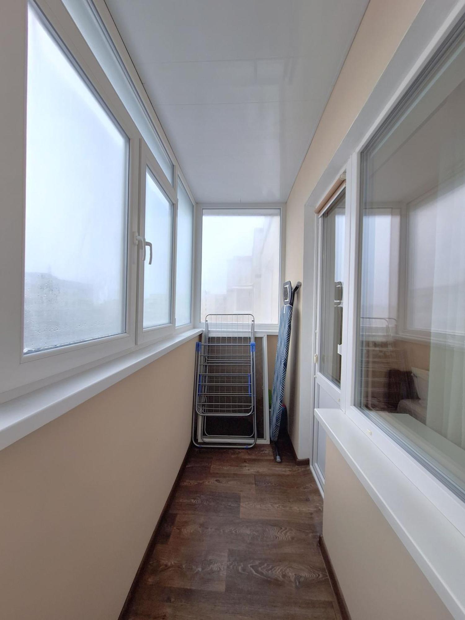 4 Ліжка З Балконом Документи Для Відряджень Мережа Alex Apartments Безконтатне Заселення 24-7 波尔塔瓦 外观 照片